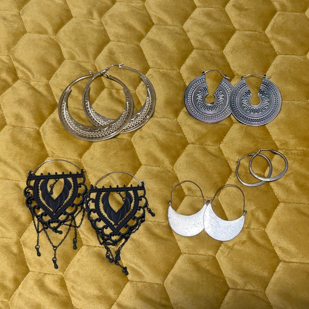🐝 Earrings Lot ( 5 pair )